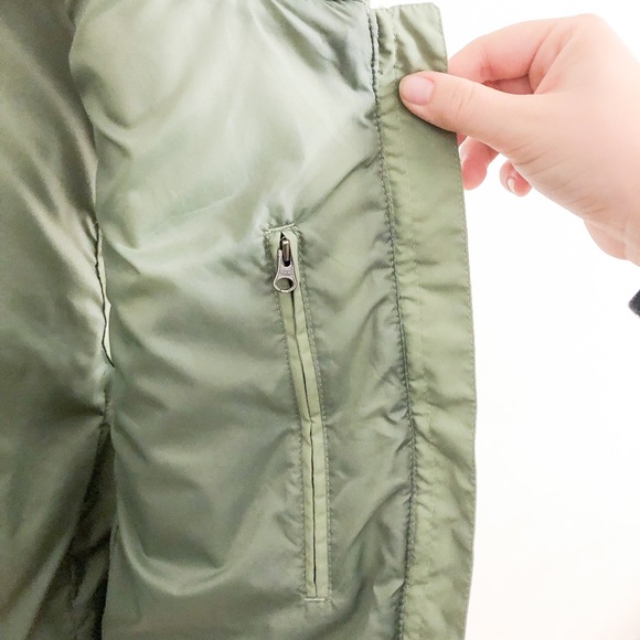 WindRiver Puffy Vest - Picture 7 of 13